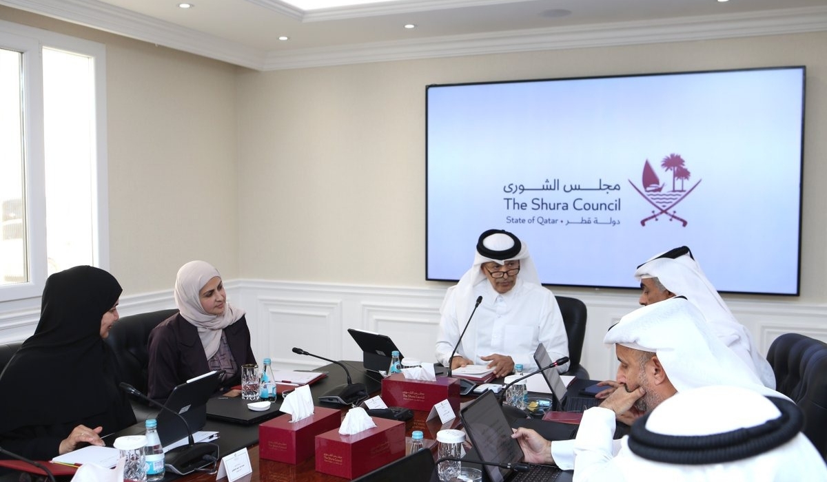 Shura Council Committee Reviews Parental Role in Child Upbringing